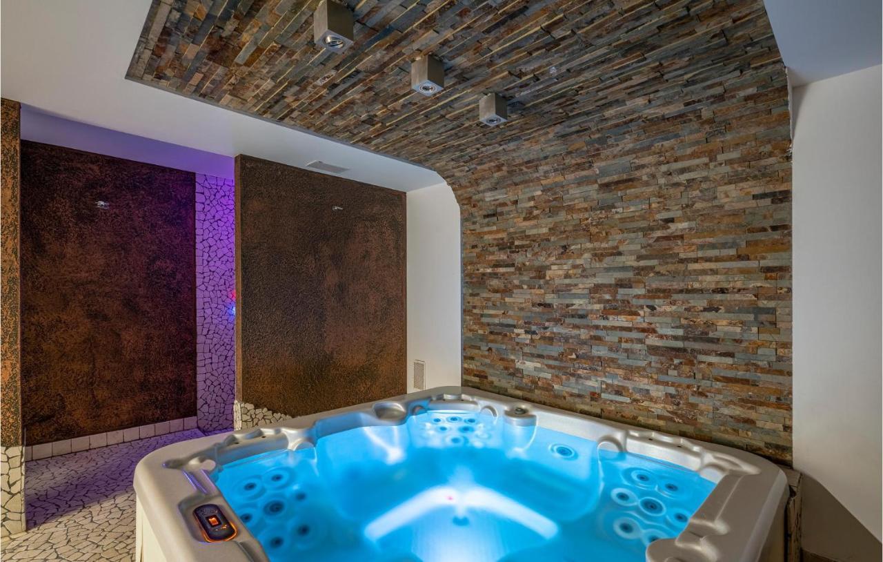 Gorgeous Home In Magliolo-Finale Ligure Εξωτερικό φωτογραφία